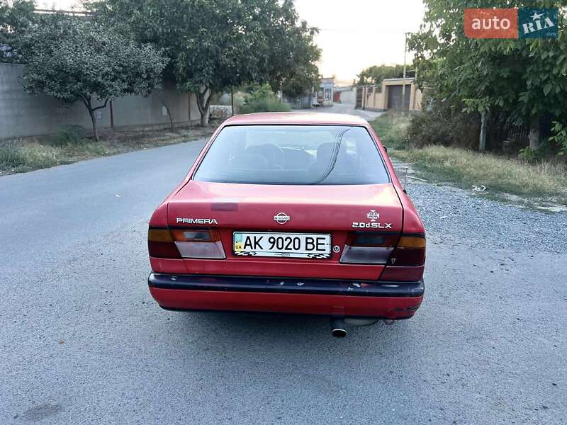 Седан Nissan Primera 1993 в Ізмаїлі