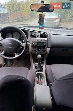 Седан Nissan Primera 2000 в 