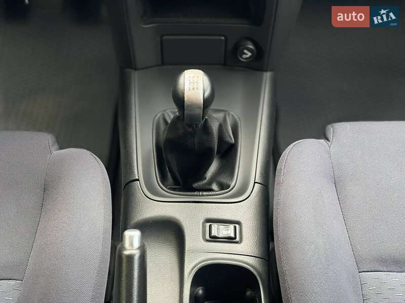 Универсал Nissan Primera 2004 в Днепре