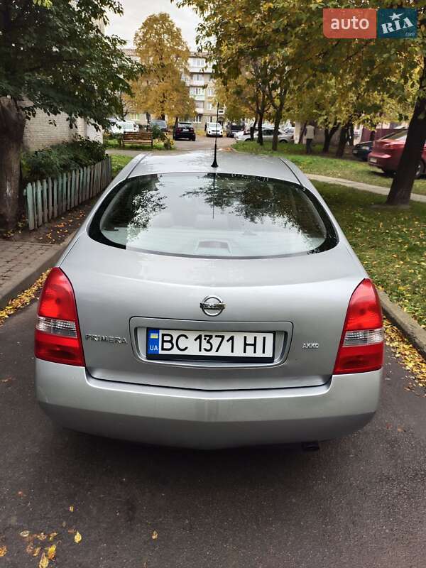 Седан Nissan Primera 2004 в Шептицькому