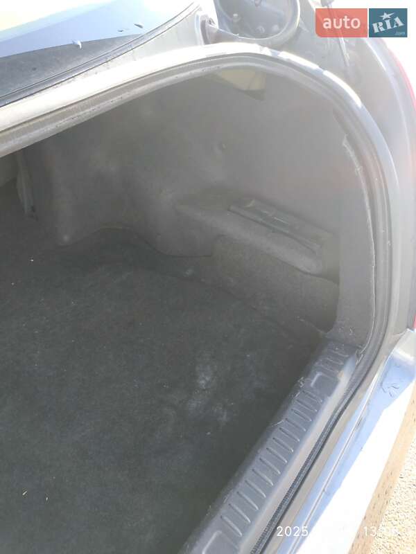 Седан Nissan Primera 2004 в Киеве фото 47 Седан Nissan Primera 2004 в Киеве