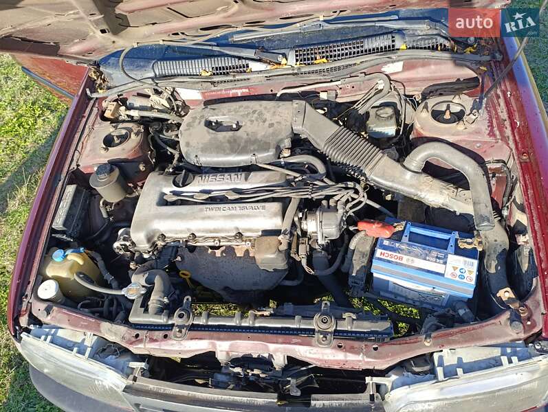 Седан Nissan Primera 1994 в Вознесенске