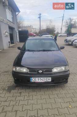 Седан Nissan Primera 1994 в Черновцах