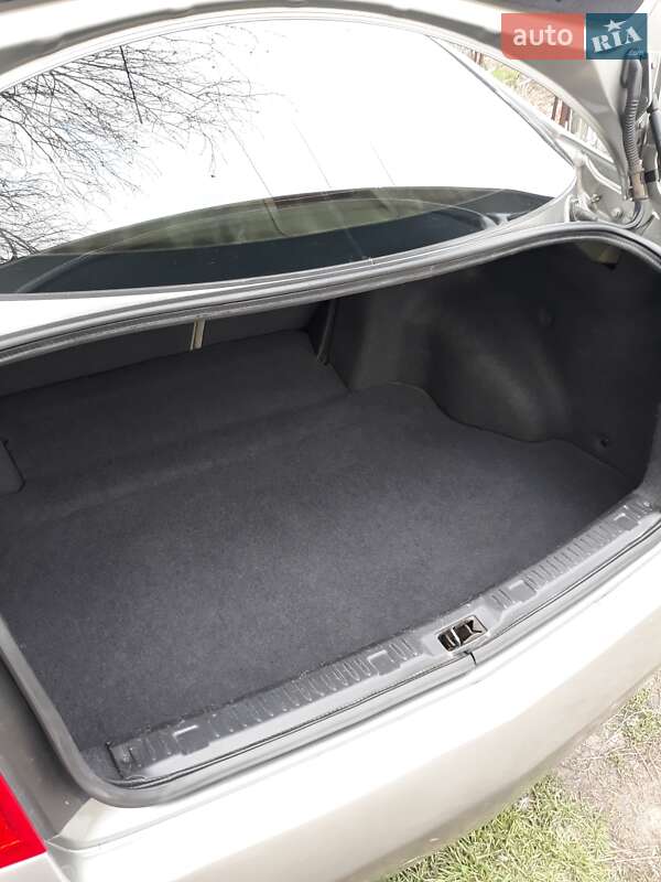 Седан Nissan Primera 2004 в Одесі