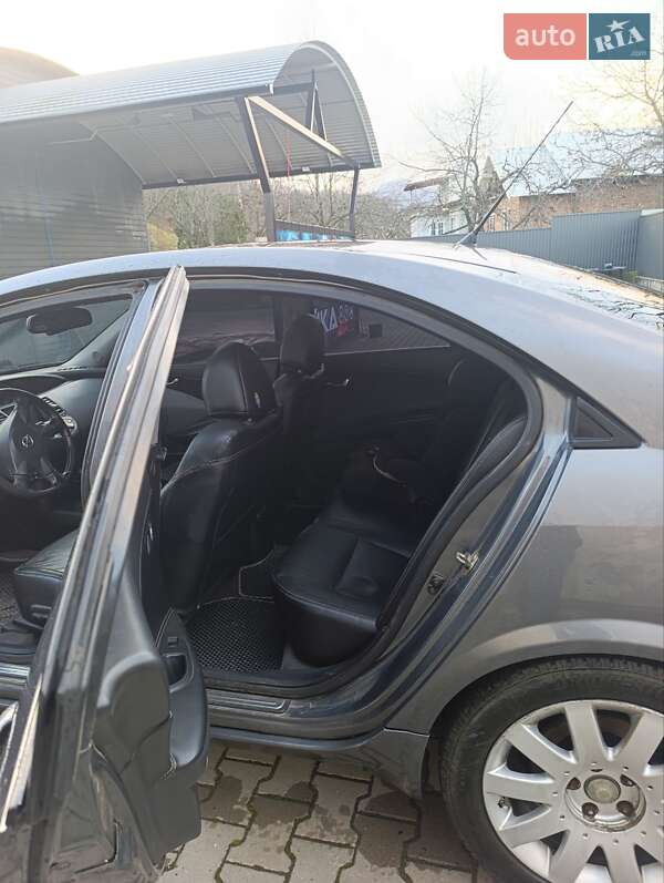 Седан Nissan Primera 2003 в Коломые