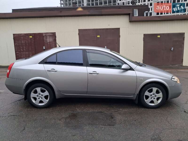 Nissan Primera 2003