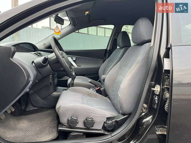 Ліфтбек Nissan Primera 2006 в Києві