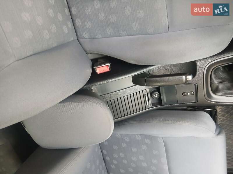 Универсал Nissan Primera 2005 в Виннице