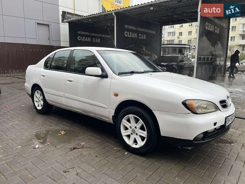 Седан Nissan Primera 2002 в Одесі