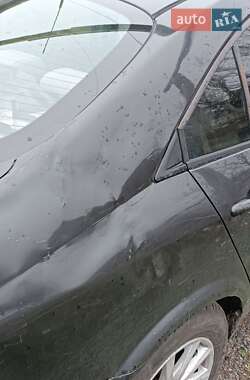 Седан Nissan Primera 2003 в Днепре