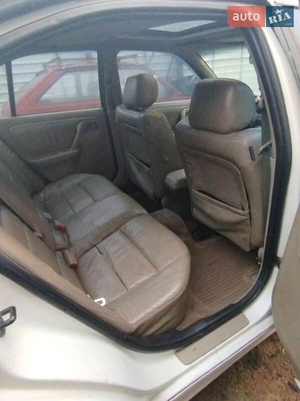 Седан Nissan Primera 1998 в Житомире фото 2 Седан Nissan Primera 1998 в Житомире