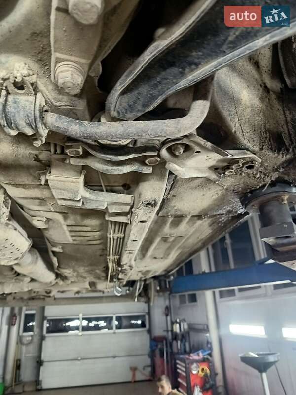 Ліфтбек Nissan Primera 1998 в Львові