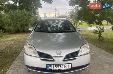 Седан Nissan Primera 2004 в Фонтанке