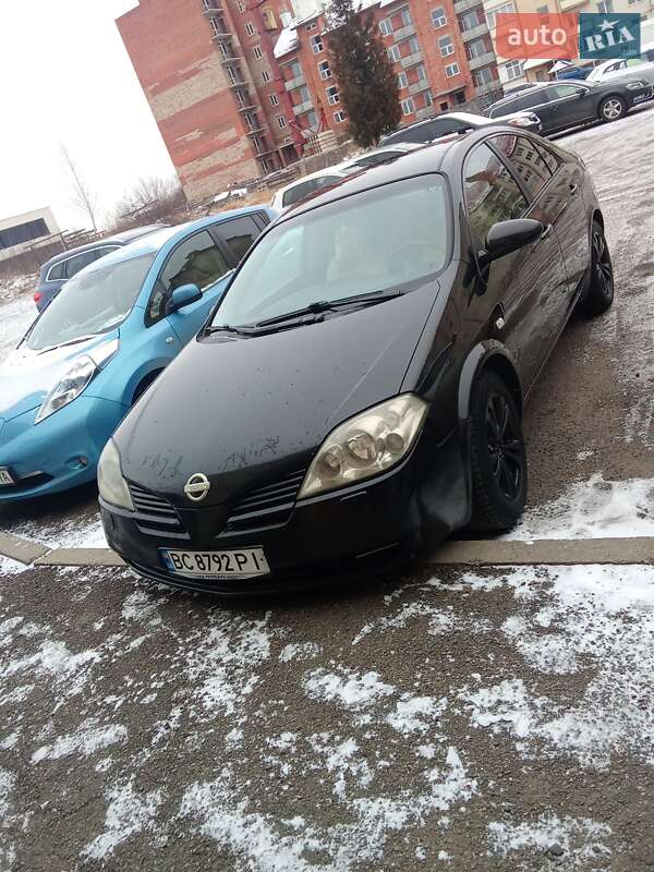 Седан Nissan Primera 2003 в Дрогобичі