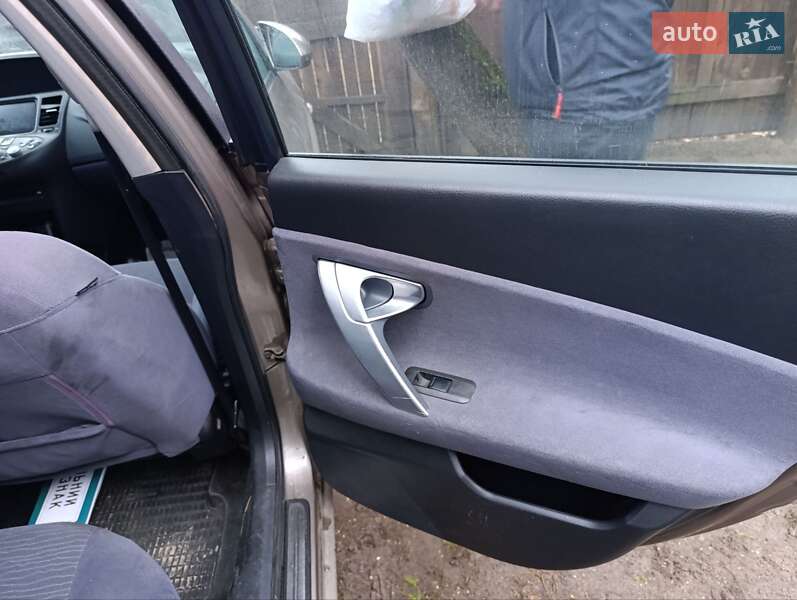 Універсал Nissan Primera 2005 в Бородянці