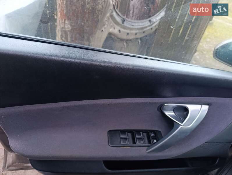 Універсал Nissan Primera 2005 в Бородянці