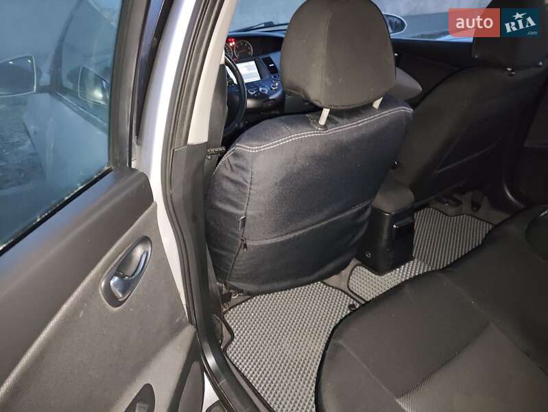 Седан Nissan Primera 2002 в Черкассах