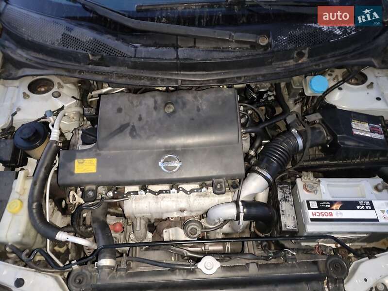 Седан Nissan Primera 2002 в Черкассах