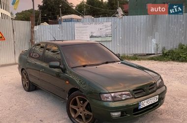 Седан Nissan Primera 1997 в Львове
