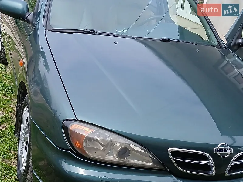Nissan Primera 2000