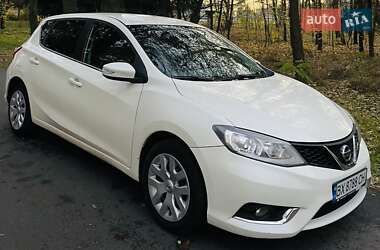 Хетчбек Nissan Pulsar 2015 в Києві