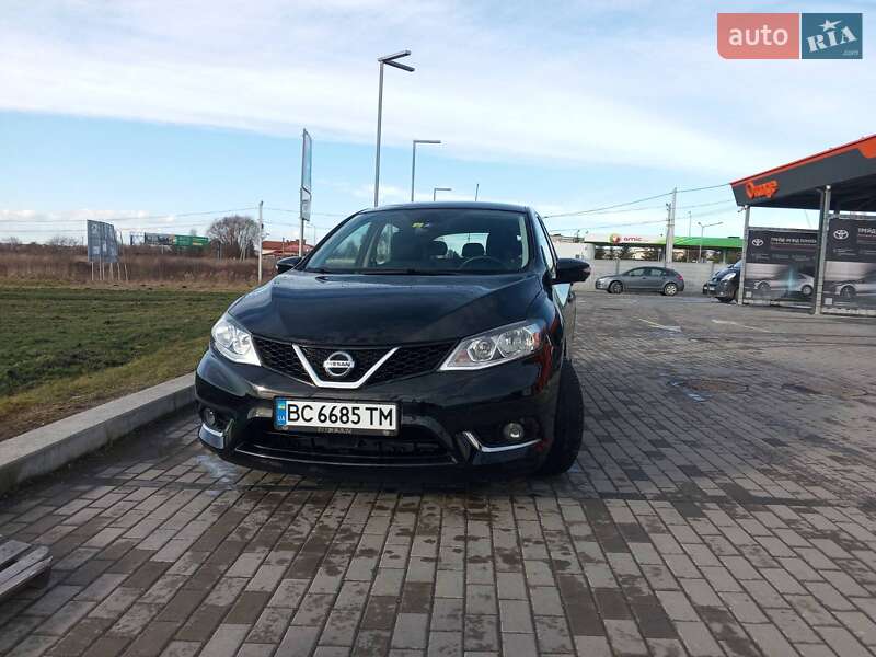 Хэтчбек Nissan Pulsar 2015 в Тячеве