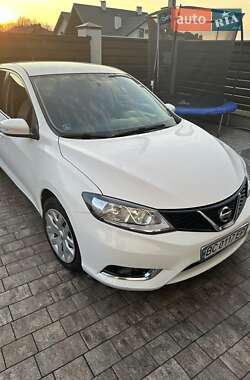 Хэтчбек Nissan Pulsar 2015 в 