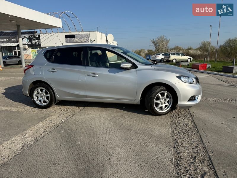 Хэтчбек Nissan Pulsar 2016 в Ужгороде