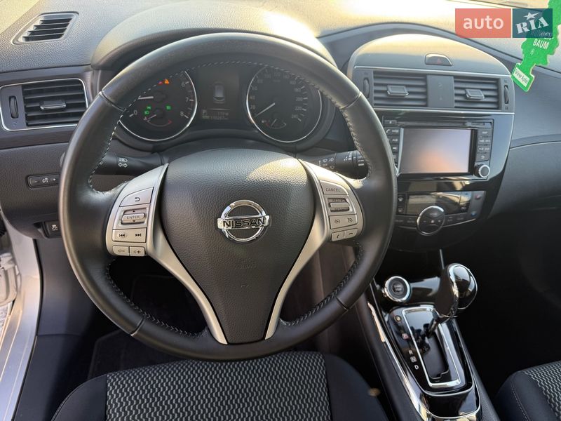 Хэтчбек Nissan Pulsar 2016 в Ужгороде