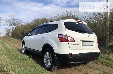 Позашляховик / Кросовер Nissan Qashqai+2 2010 в Одесі