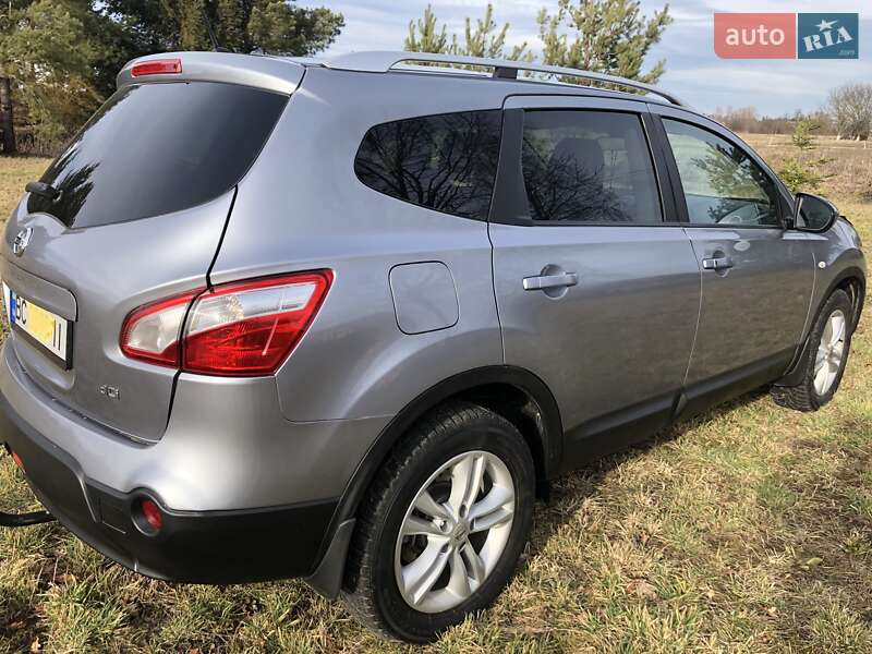 Внедорожник / Кроссовер Nissan Qashqai+2 2010 в Самборе
