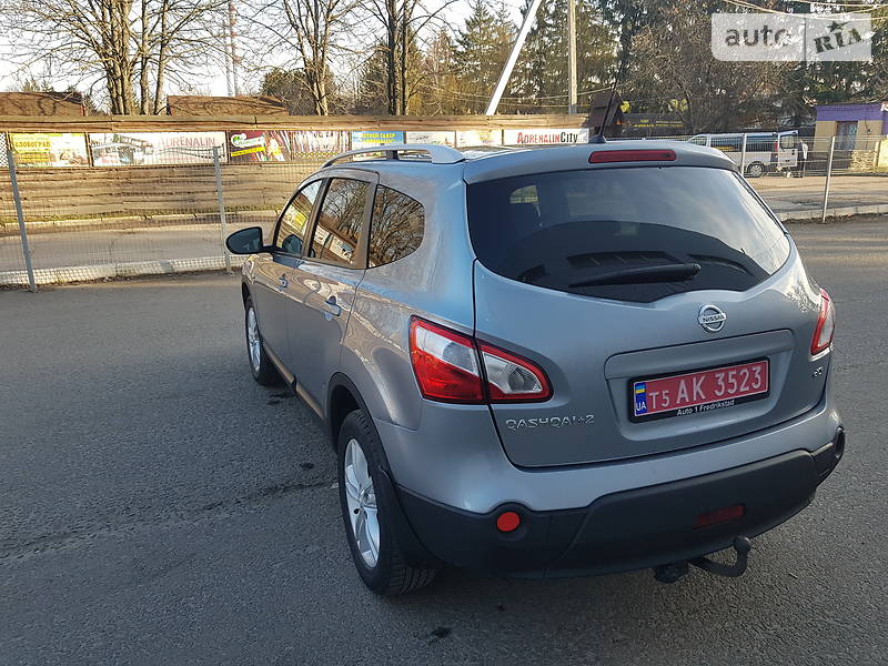 Універсал Nissan Qashqai+2 2010 в Луцьку