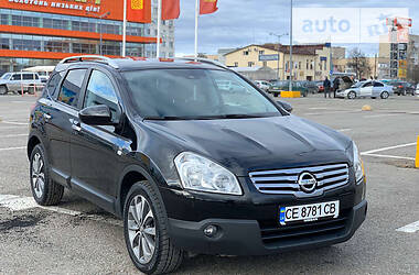 Внедорожник / Кроссовер Nissan Qashqai+2 2009 в Черновцах