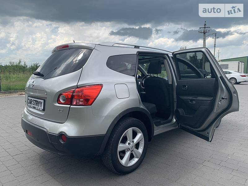 Позашляховик / Кросовер Nissan Qashqai+2 2009 в Стрию