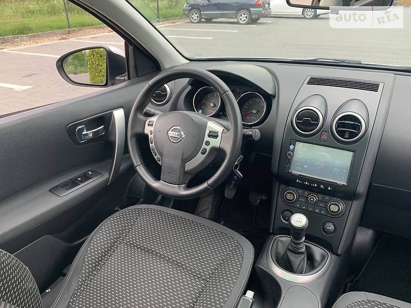 Позашляховик / Кросовер Nissan Qashqai+2 2009 в Стрию