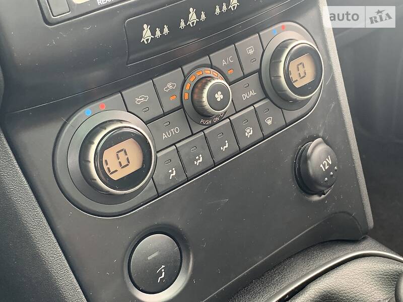 Позашляховик / Кросовер Nissan Qashqai+2 2009 в Стрию