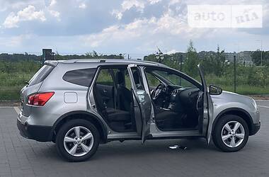 Внедорожник / Кроссовер Nissan Qashqai+2 2009 в Стрые