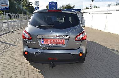 Внедорожник / Кроссовер Nissan Qashqai+2 2011 в Хмельницком