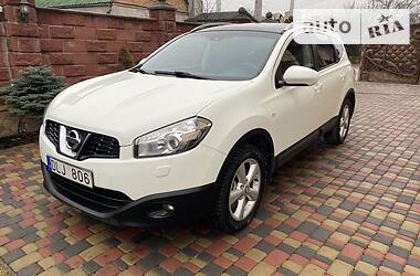 Внедорожник / Кроссовер Nissan Qashqai+2 2010 в Ровно