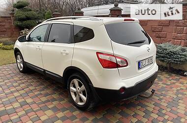 Внедорожник / Кроссовер Nissan Qashqai+2 2010 в Ровно