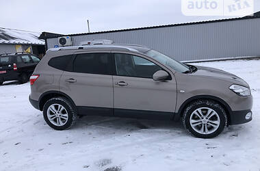 Универсал Nissan Qashqai+2 2010 в Нововолынске