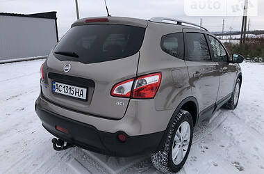 Универсал Nissan Qashqai+2 2010 в Нововолынске