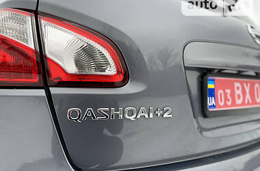 Позашляховик / Кросовер Nissan Qashqai+2 2010 в Рівному