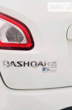 Внедорожник / Кроссовер Nissan Qashqai+2 2011 в Ровно
