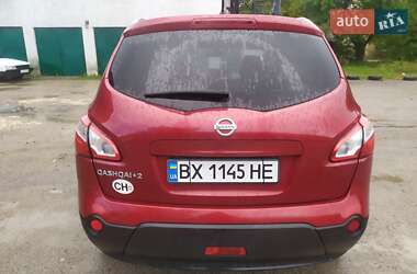 Внедорожник / Кроссовер Nissan Qashqai+2 2013 в Чемеровцах