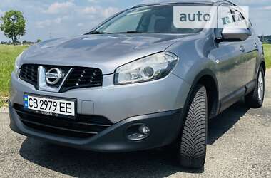 Внедорожник / Кроссовер Nissan Qashqai+2 2010 в Прилуках