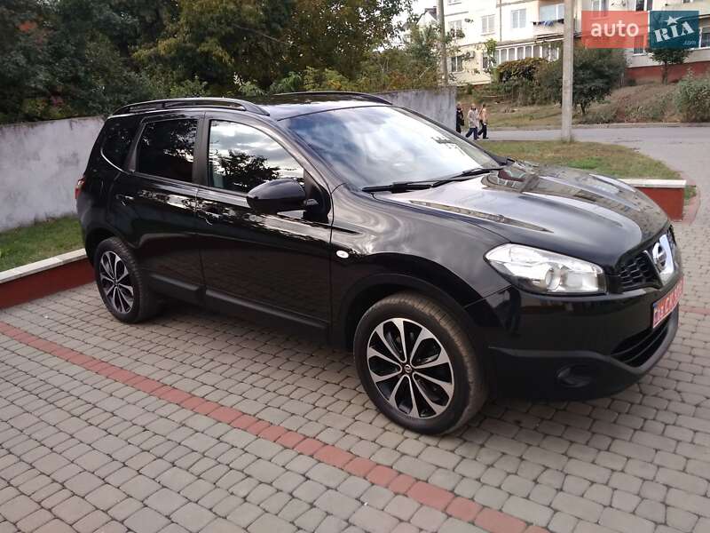 Внедорожник / Кроссовер Nissan Qashqai+2 2014 в Дубно фото 5 Внедорожник / Кроссовер Nissan Qashqai+2 2014 в Дубно