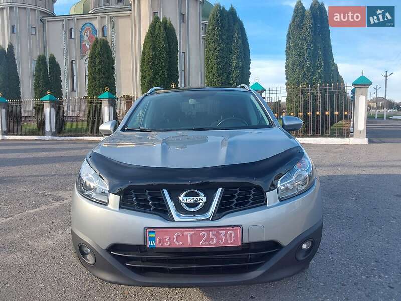 Позашляховик / Кросовер Nissan Qashqai+2 2013 в Дубні