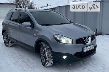 Внедорожник / Кроссовер Nissan Qashqai+2 2010 в Черновцах