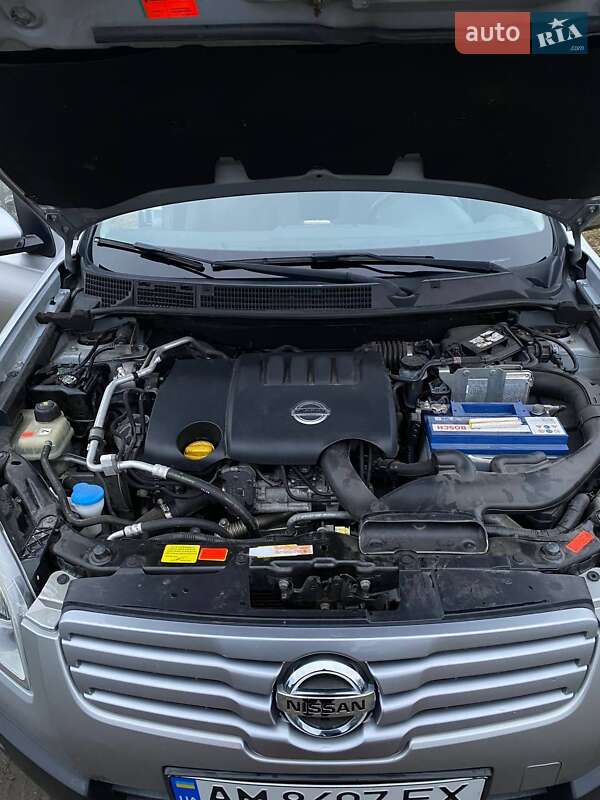 Позашляховик / Кросовер Nissan Qashqai+2 2008 в Звягелі фото 10 Позашляховик / Кросовер Nissan Qashqai+2 2008 в Звягелі